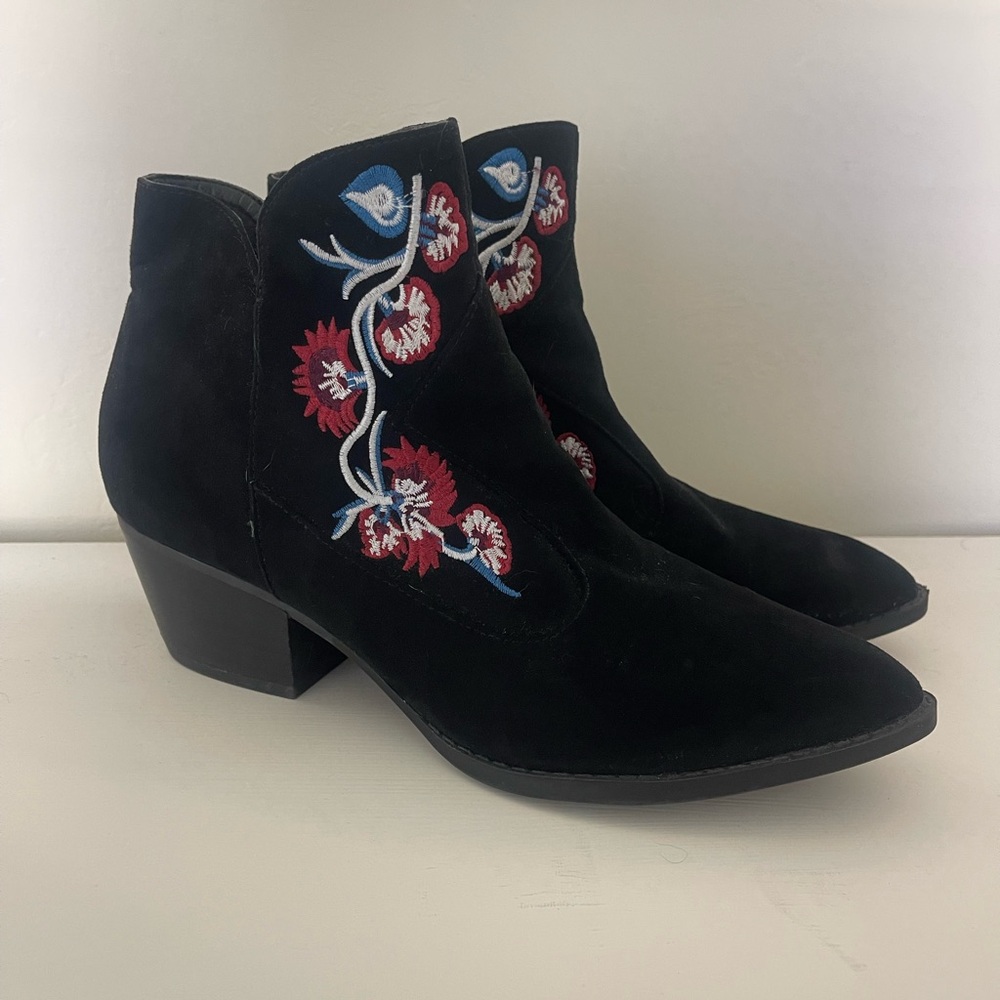 Carlos by Carlos Santana Black Ankle Boots with Red and Blue Embroidery